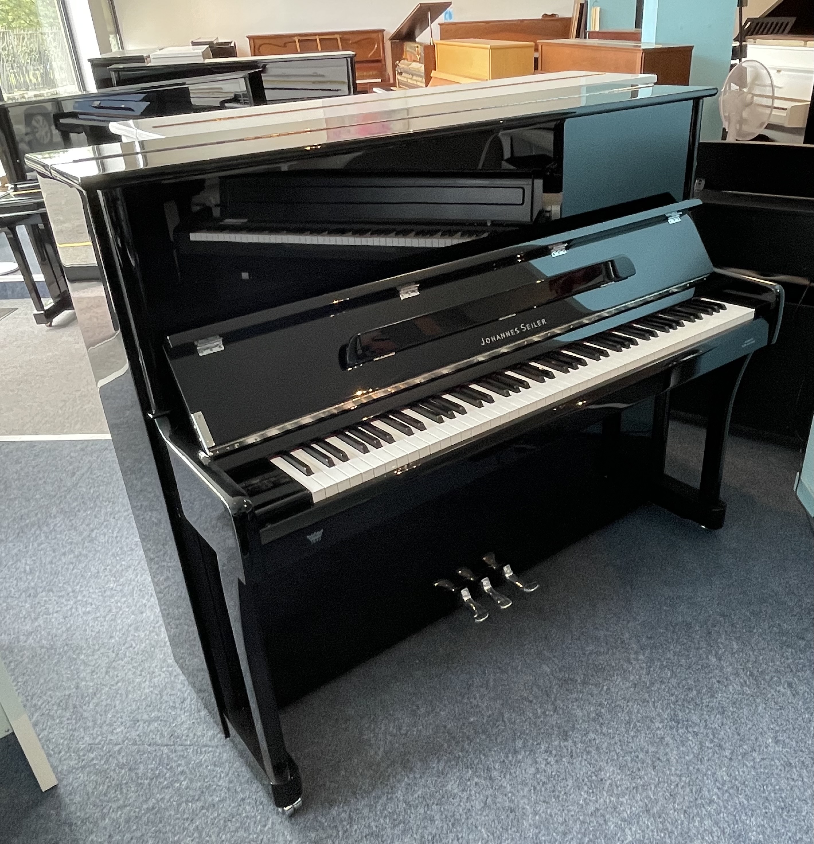 Johannes Seiler Tradition 122T Noir