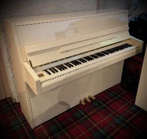 Occasion Samick JS-042 Ivoire (Piano Acoustique)