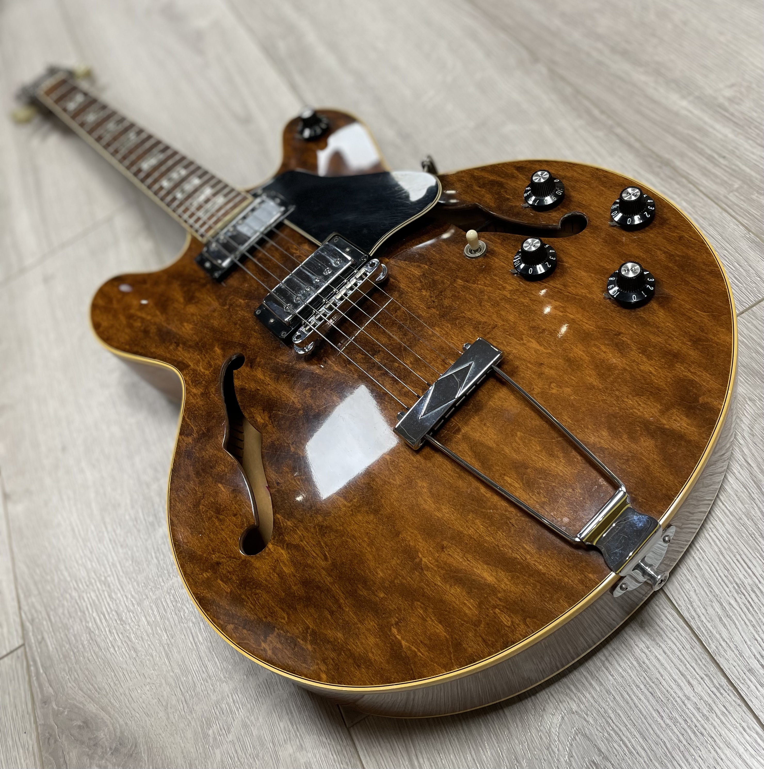 Occasion Gibson ES-150D (1970)