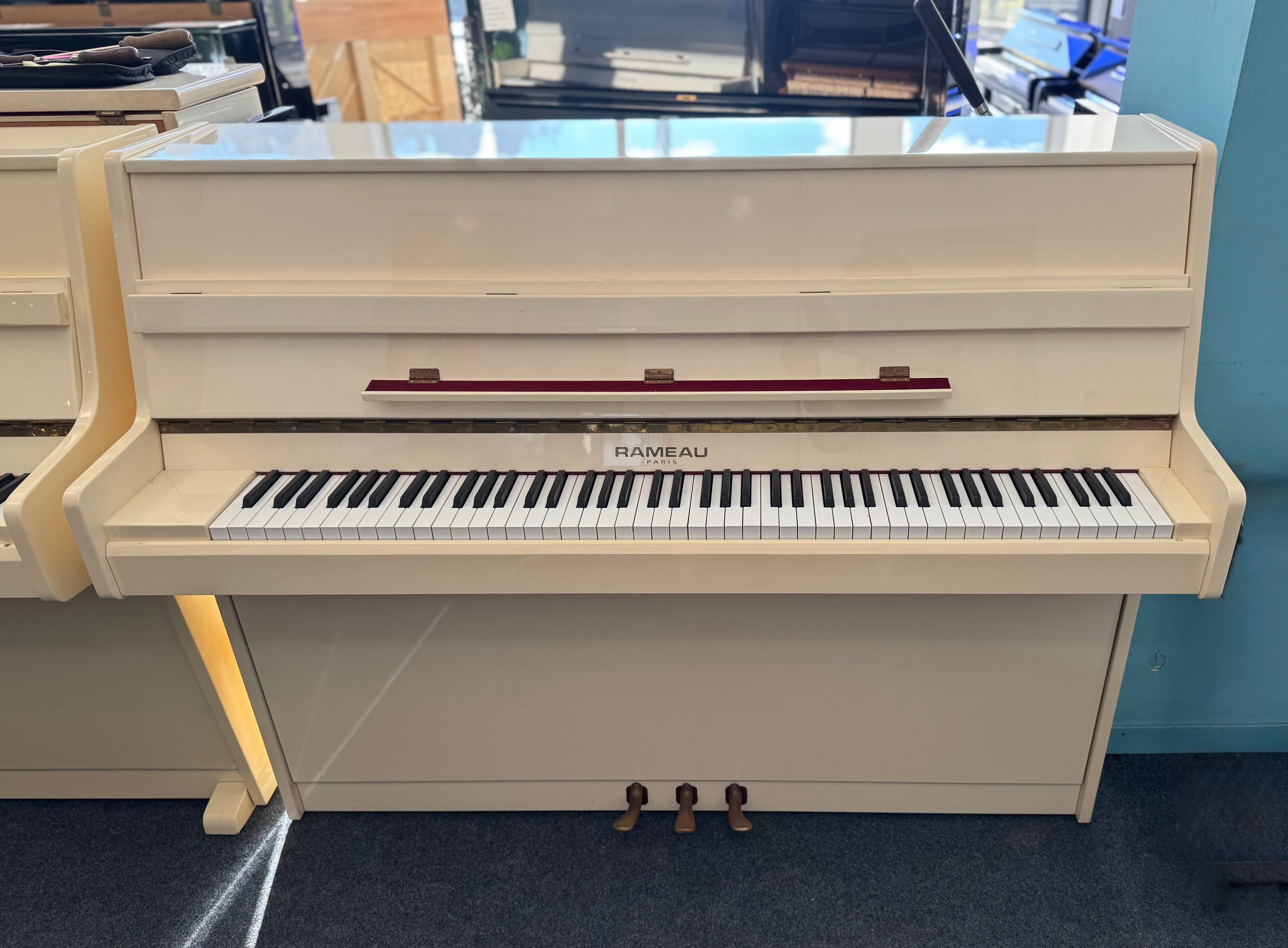 Occasion Rameau 115 Ivoire (Piano droit) France